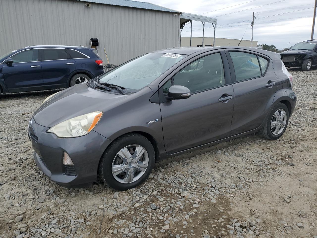 TOYOTA PRIUS C 2012