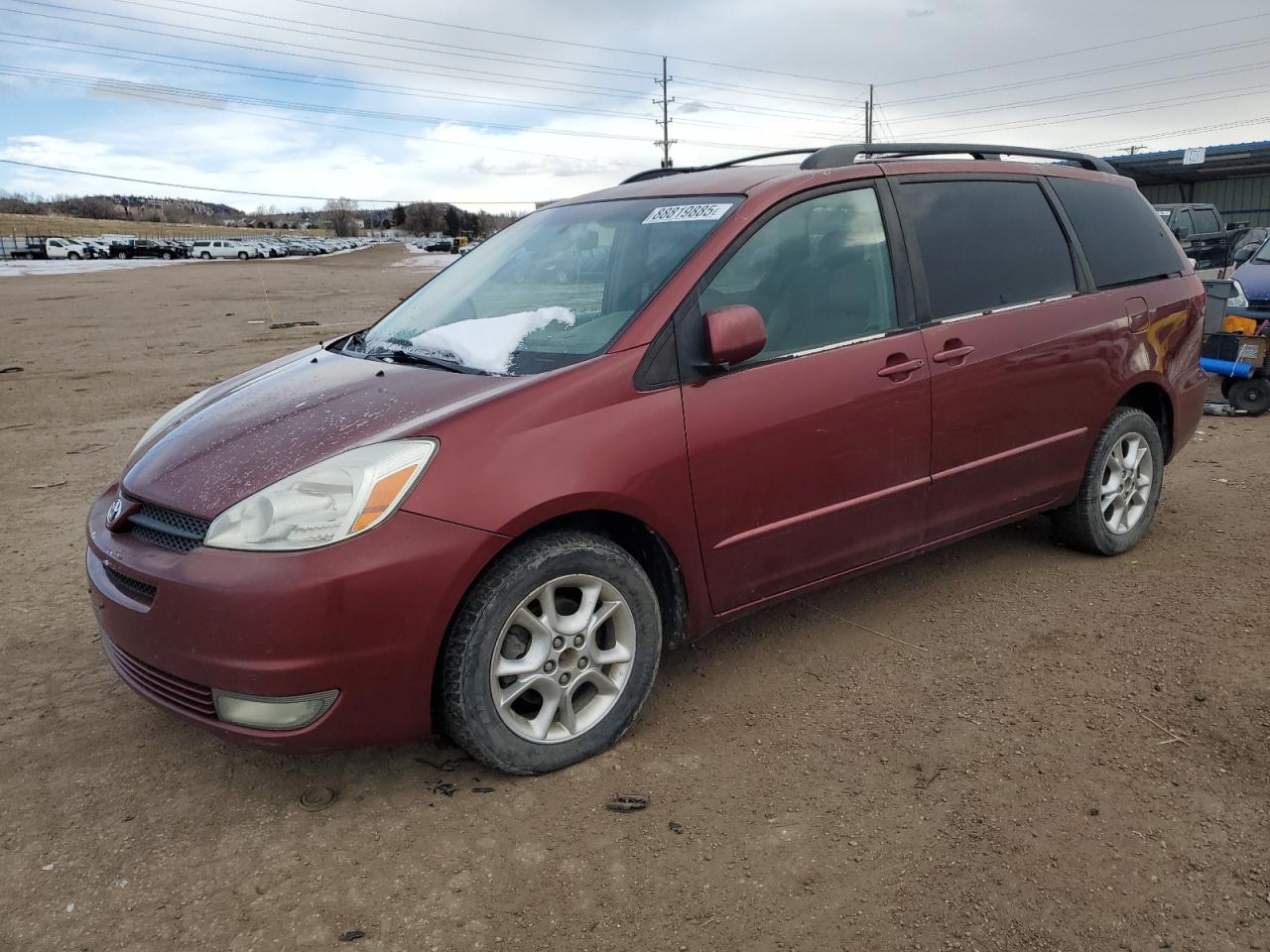 TOYOTA SIENNA XLE 2005