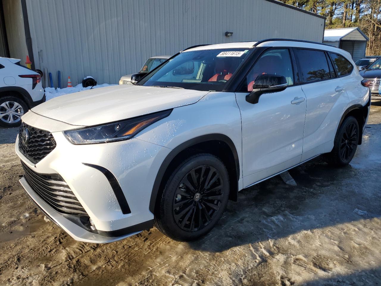TOYOTA HIGHLANDER 2023