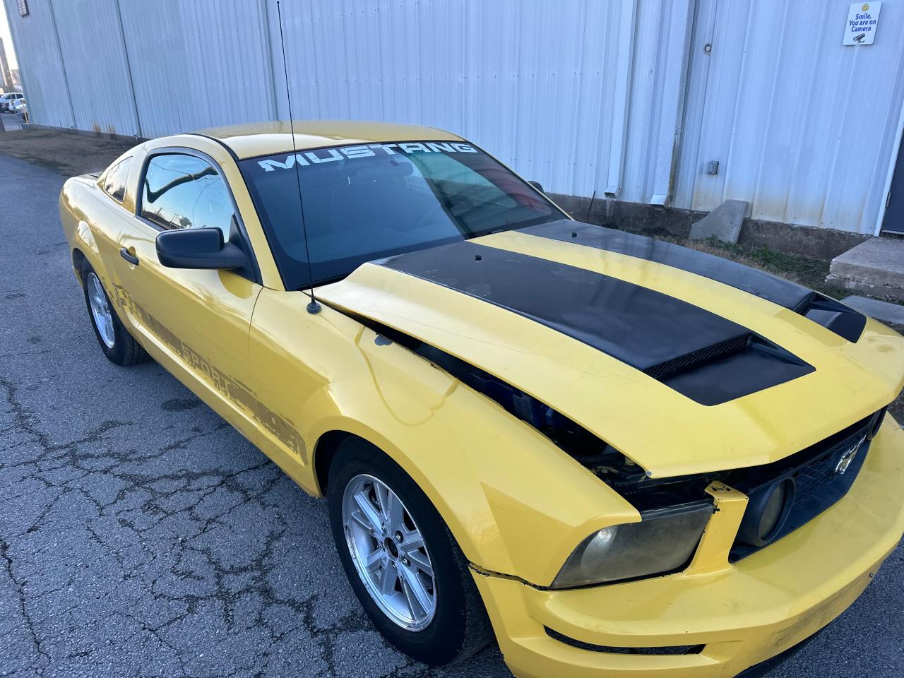 FORD MUSTANG 2008