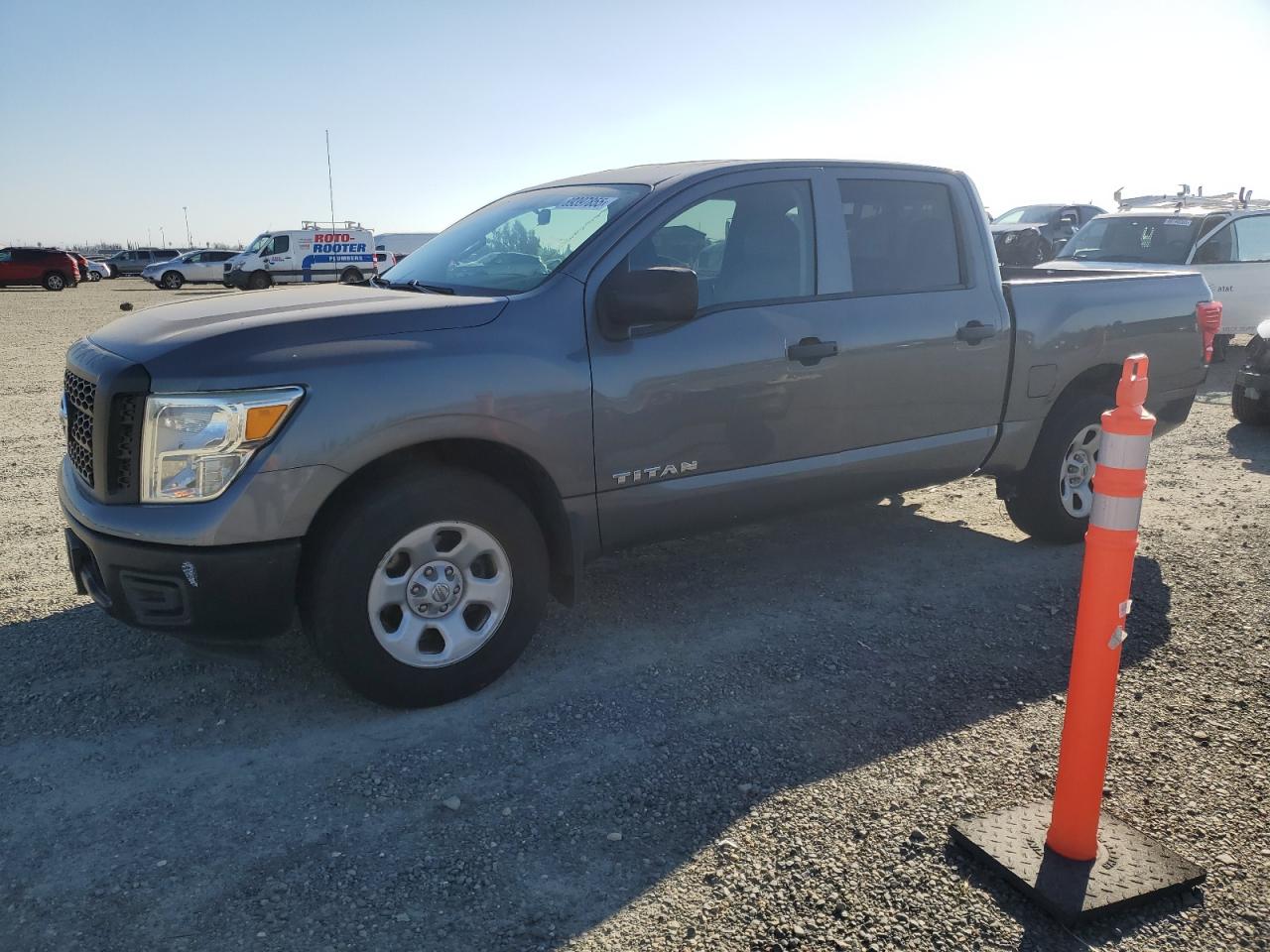 NISSAN TITAN S 2017