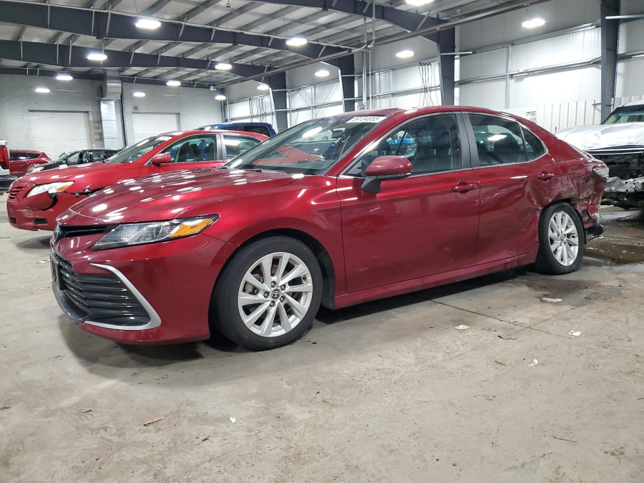 TOYOTA CAMRY LE 2021