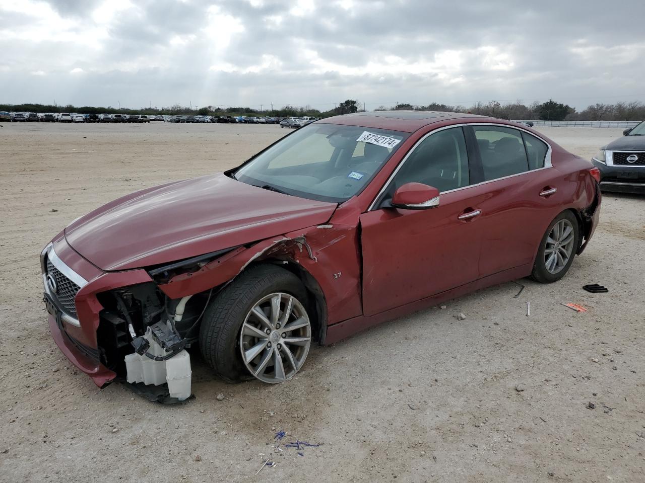 INFINITI Q50 BASE 2014