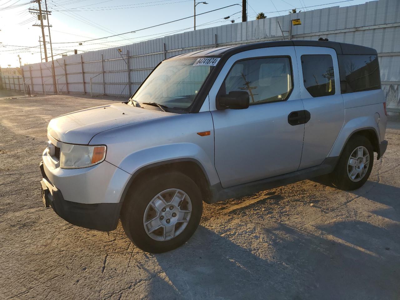 HONDA ELEMENT LX 2010