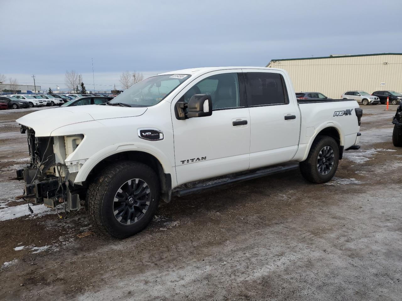 NISSAN TITAN SV 2017