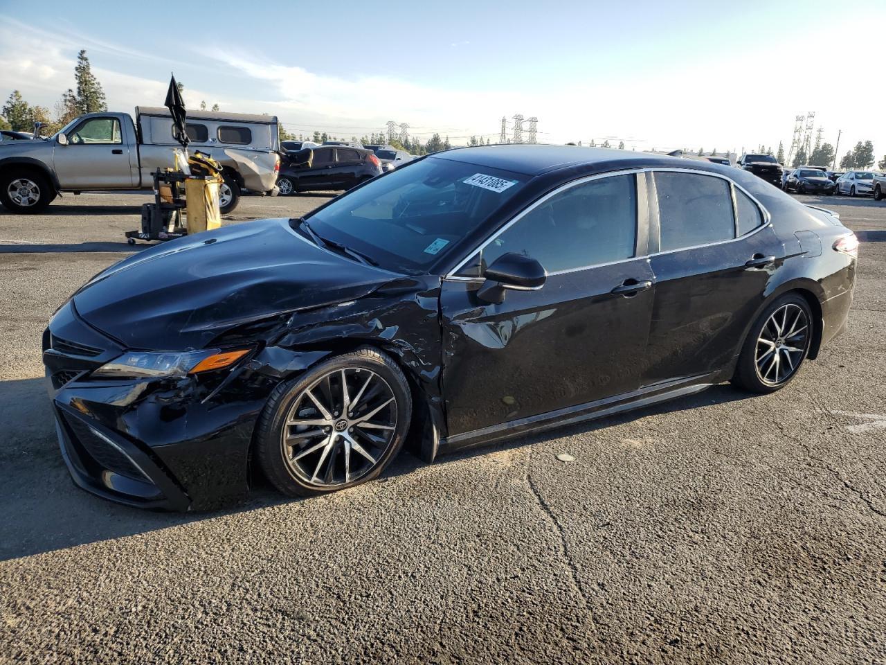 TOYOTA CAMRY SE N 2024