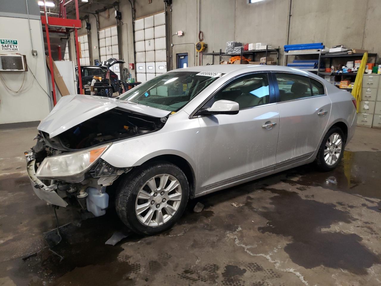 BUICK LACROSSE 2013