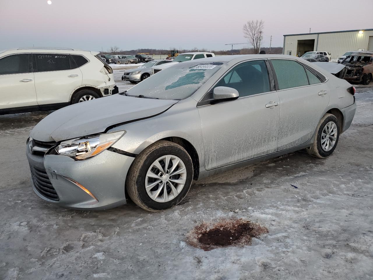 TOYOTA CAMRY LE 2016