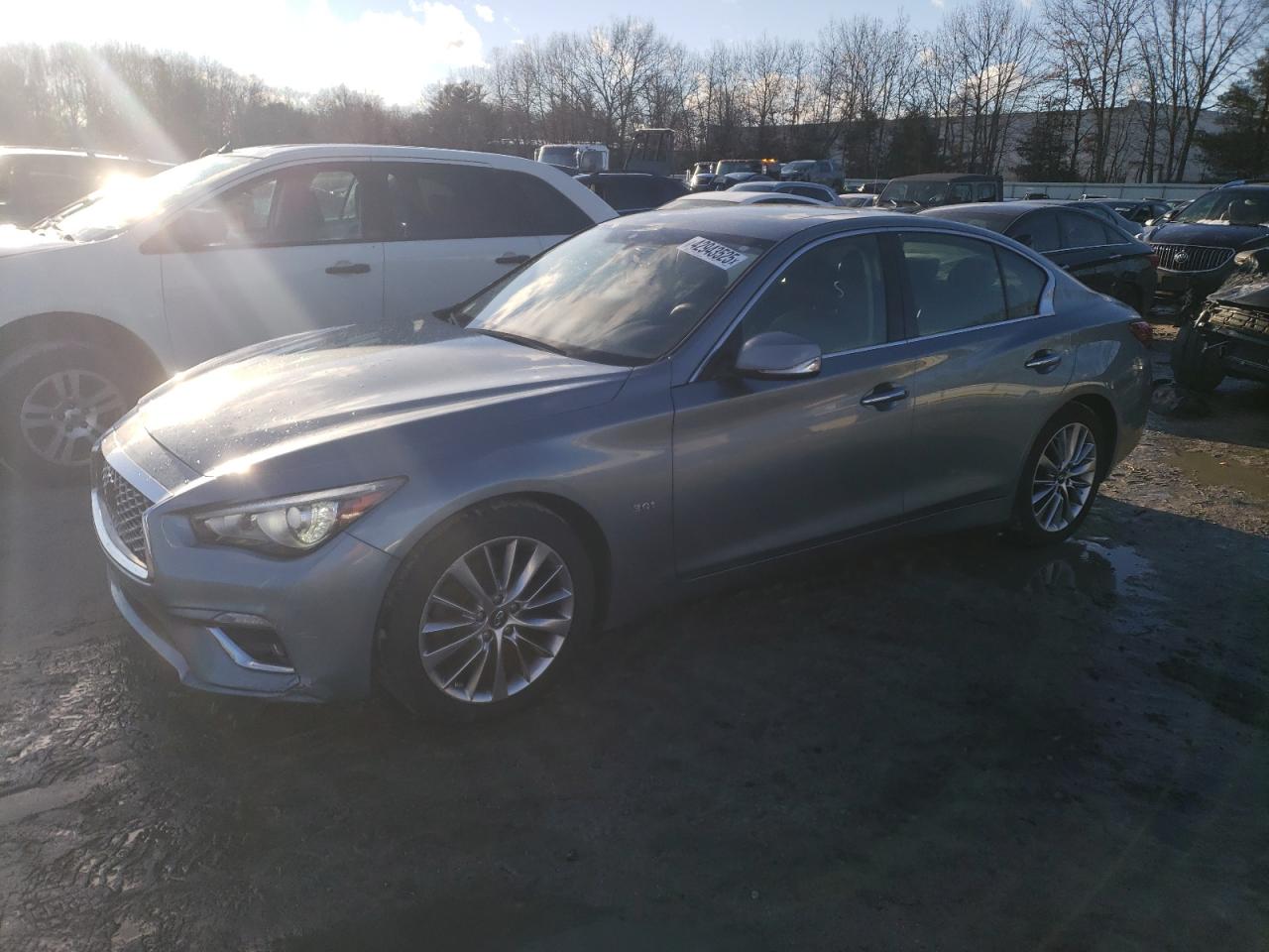 INFINITI Q50 LUXE 2018