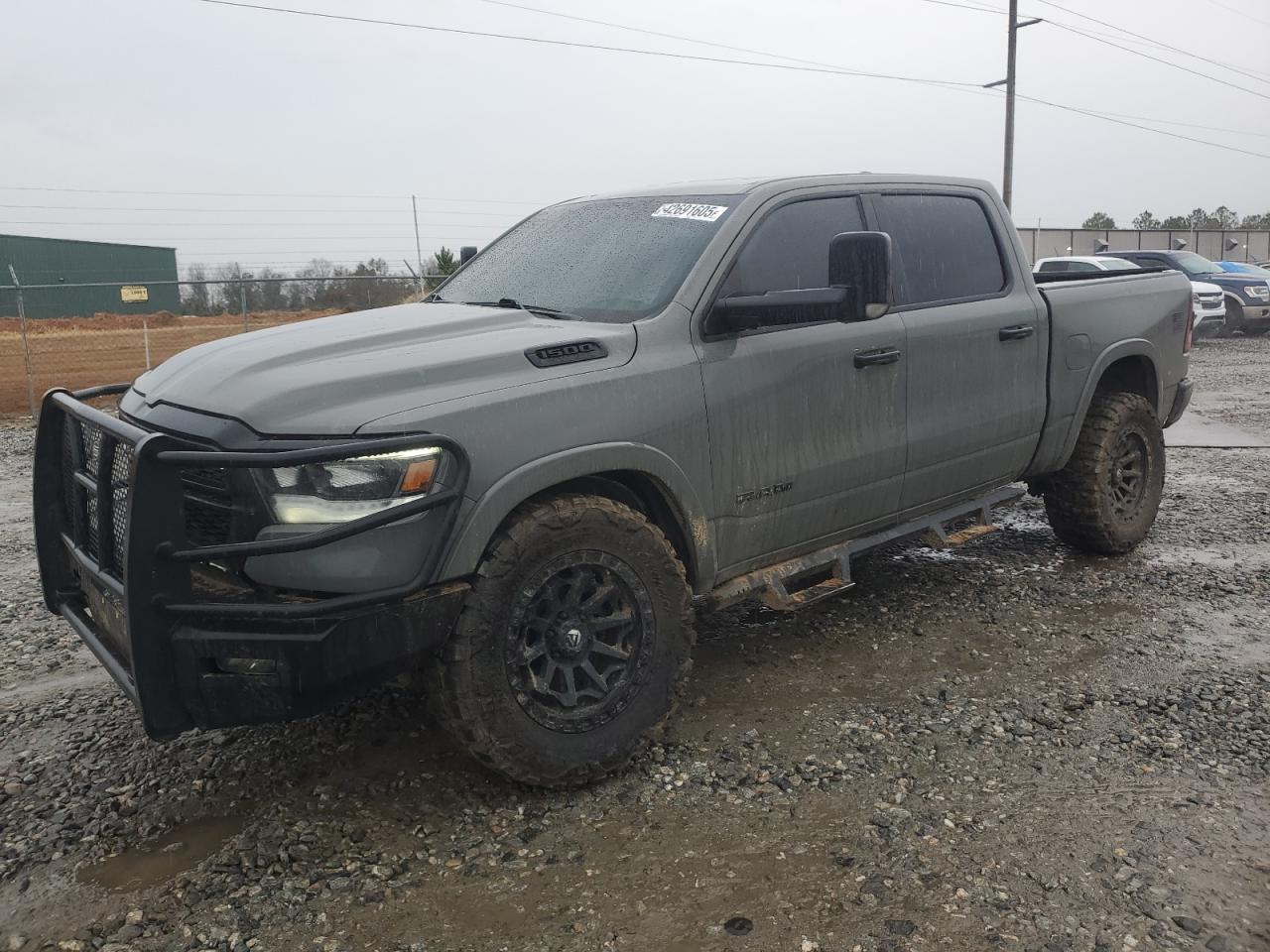 RAM 1500 BIG H 2020
