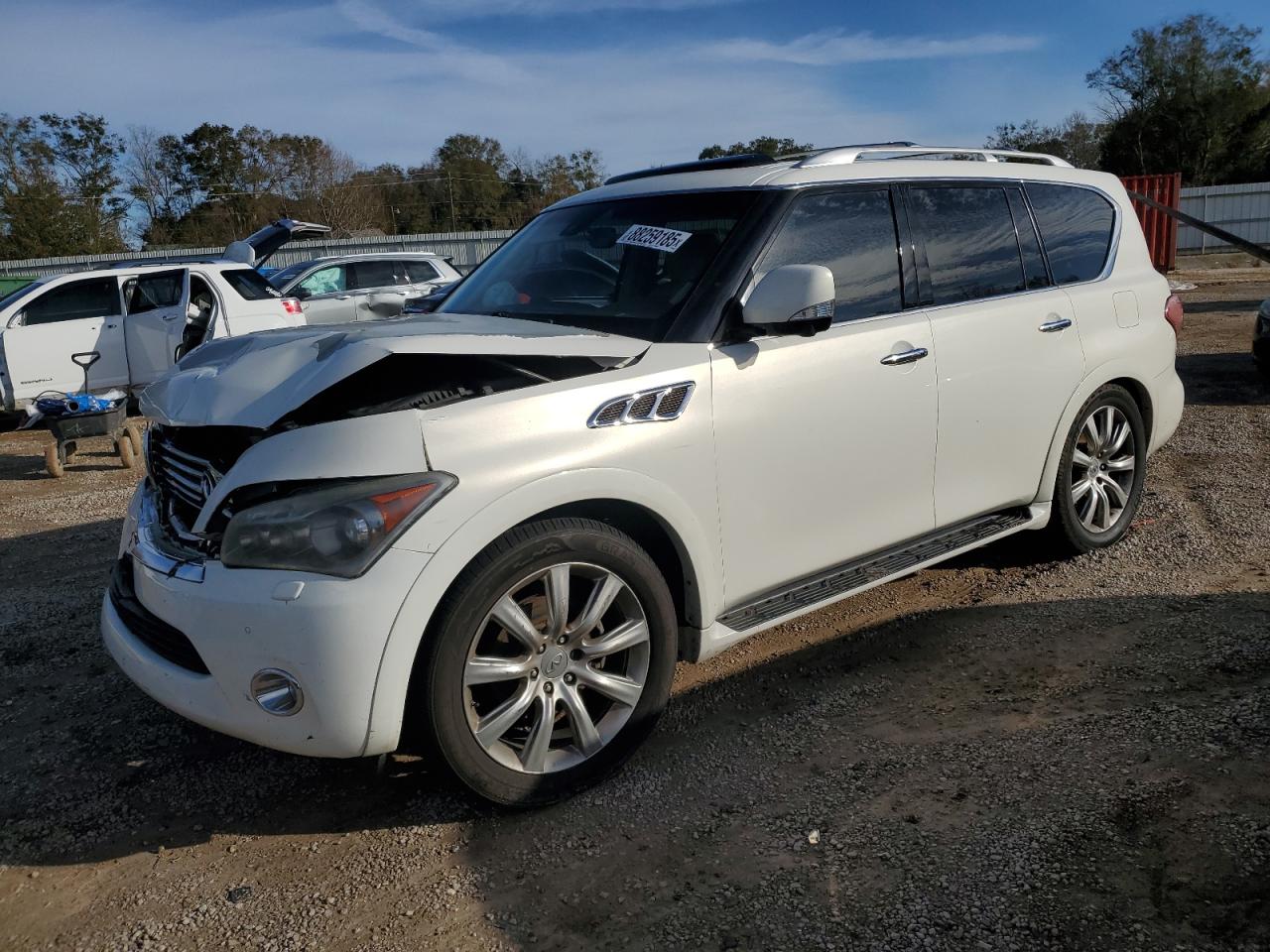 INFINITI QX56 2011