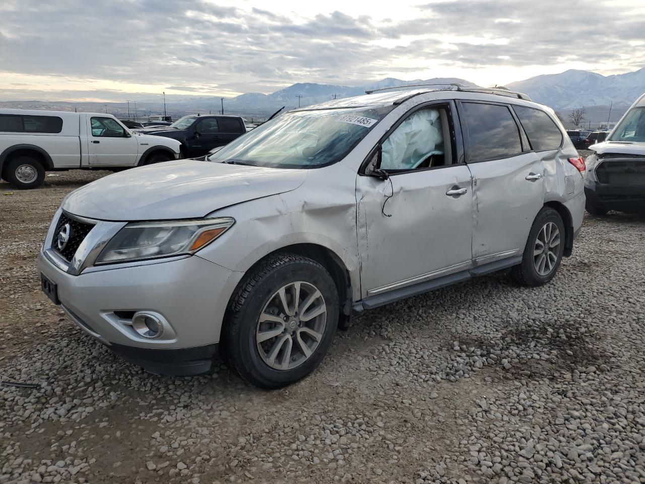 NISSAN PATHFINDER 2015