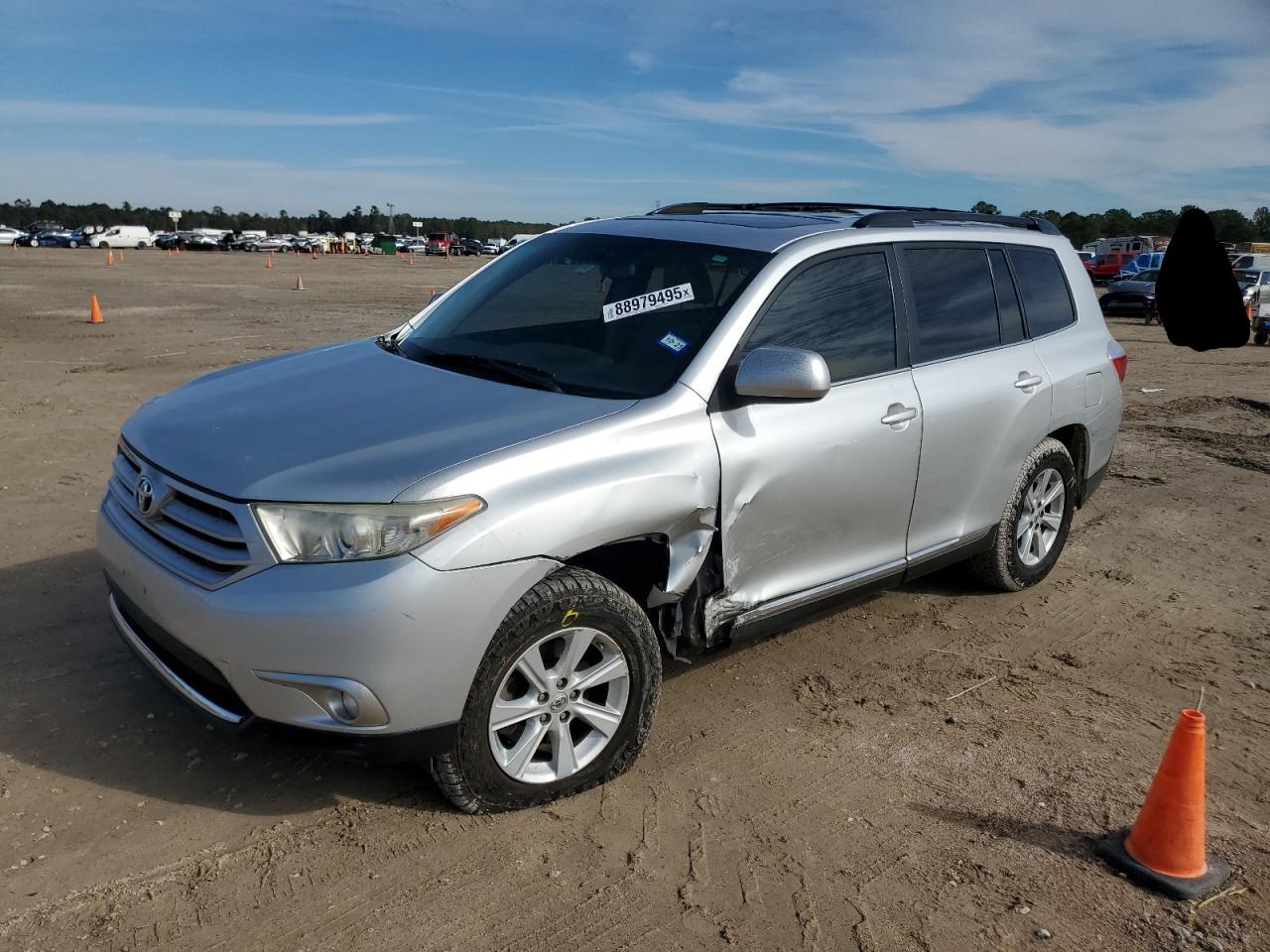 TOYOTA HIGHLANDER 2013