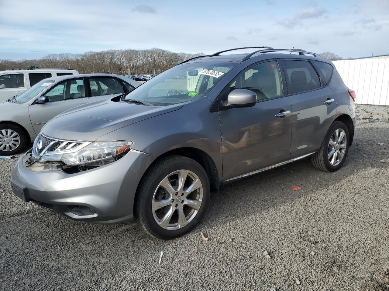 NISSAN MURANO S 2013