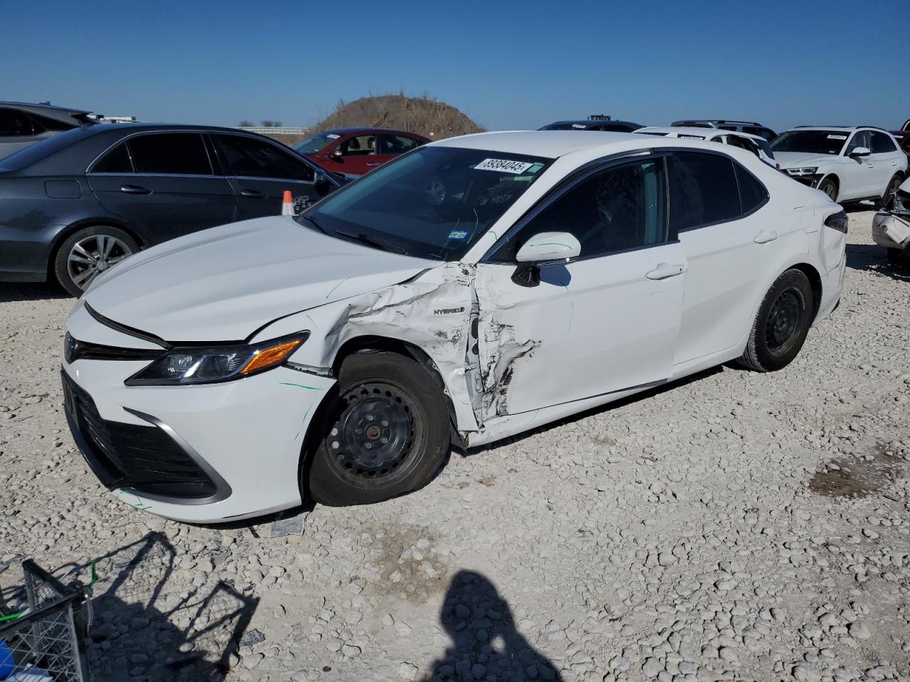 TOYOTA CAMRY LE 2021