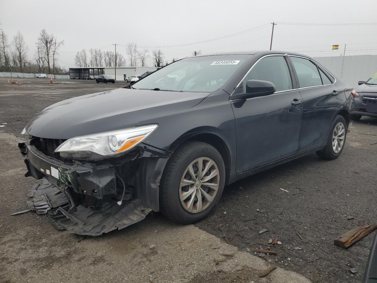 TOYOTA CAMRY LE 2016
