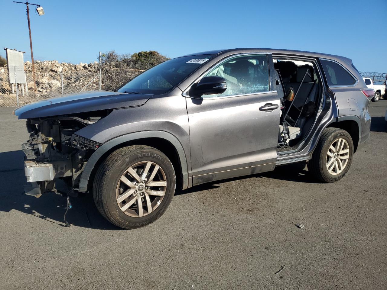 TOYOTA HIGHLANDER 2016