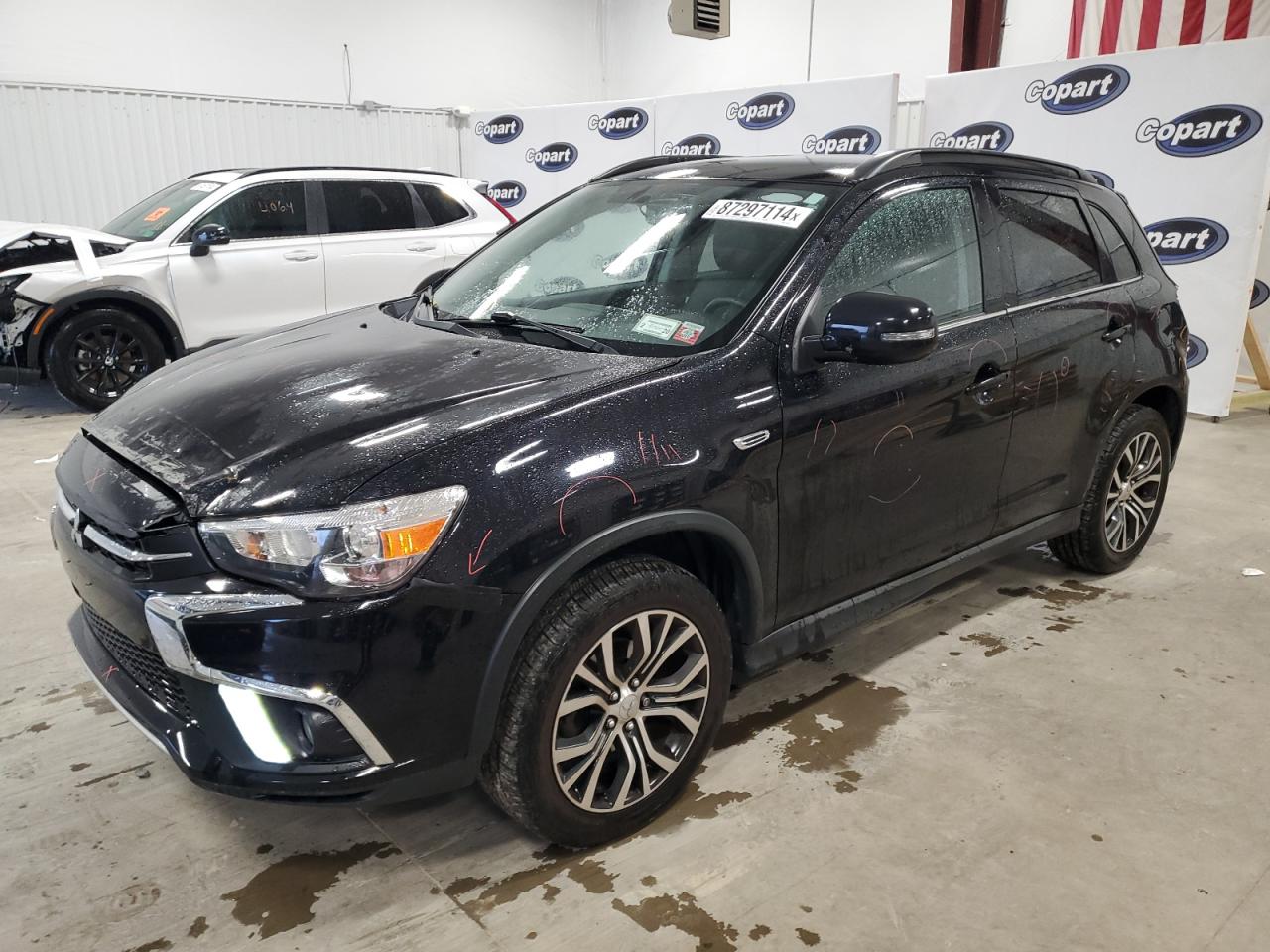 MITSUBISHI OUTLANDER 2018