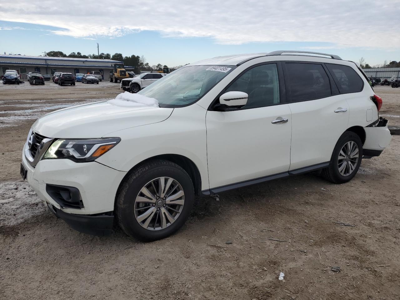 NISSAN PATHFINDER 2019