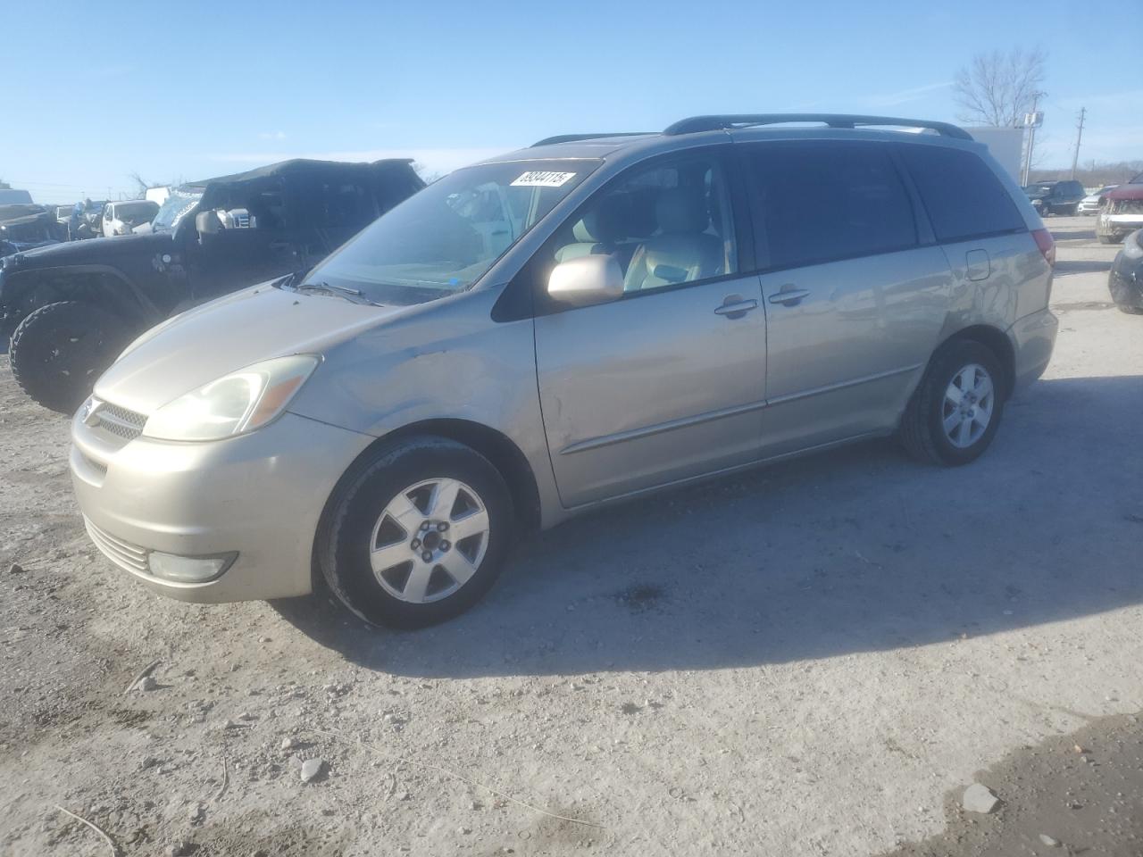 TOYOTA SIENNA XLE 2004