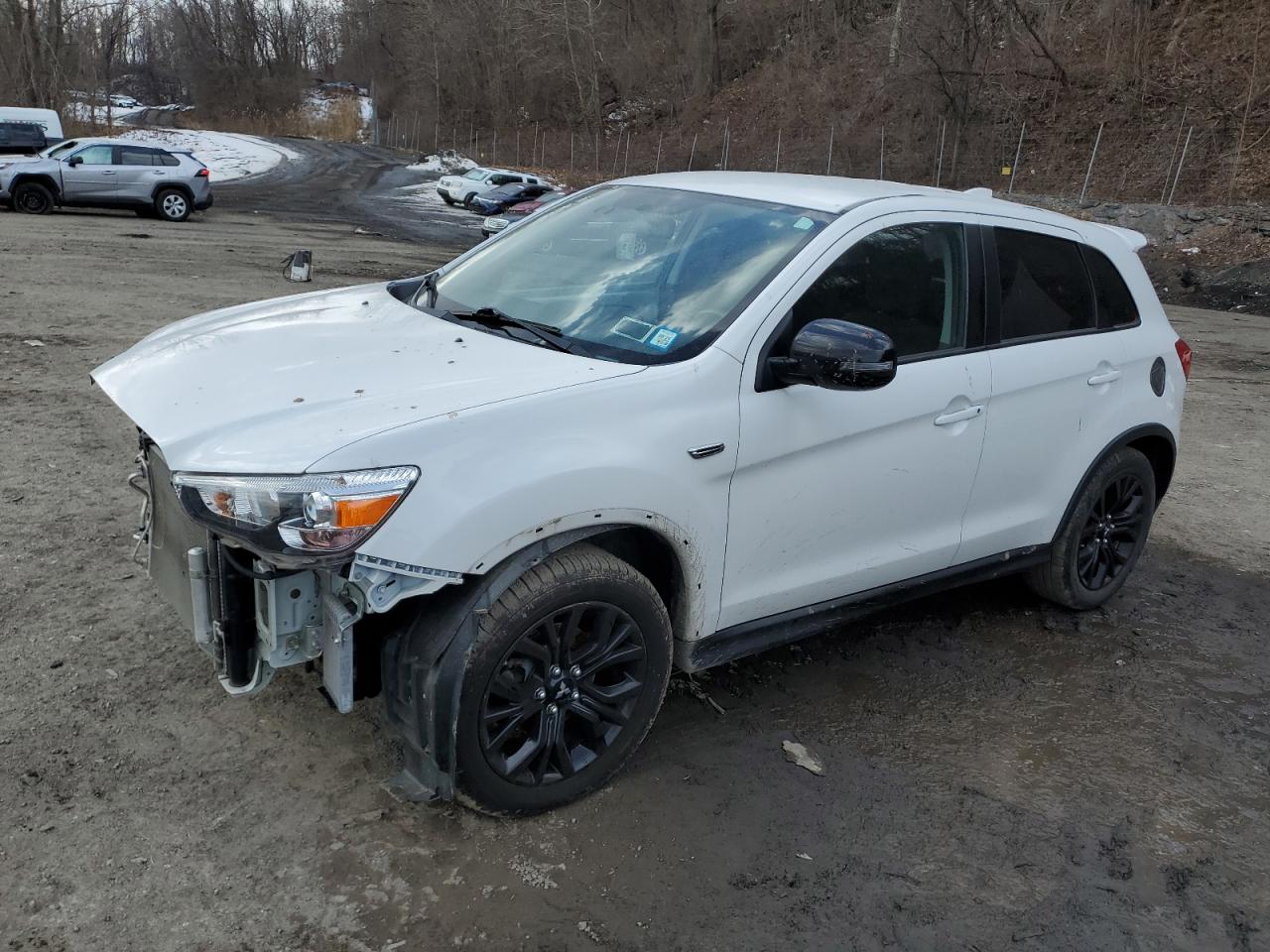 MITSUBISHI OUTLANDER 2017