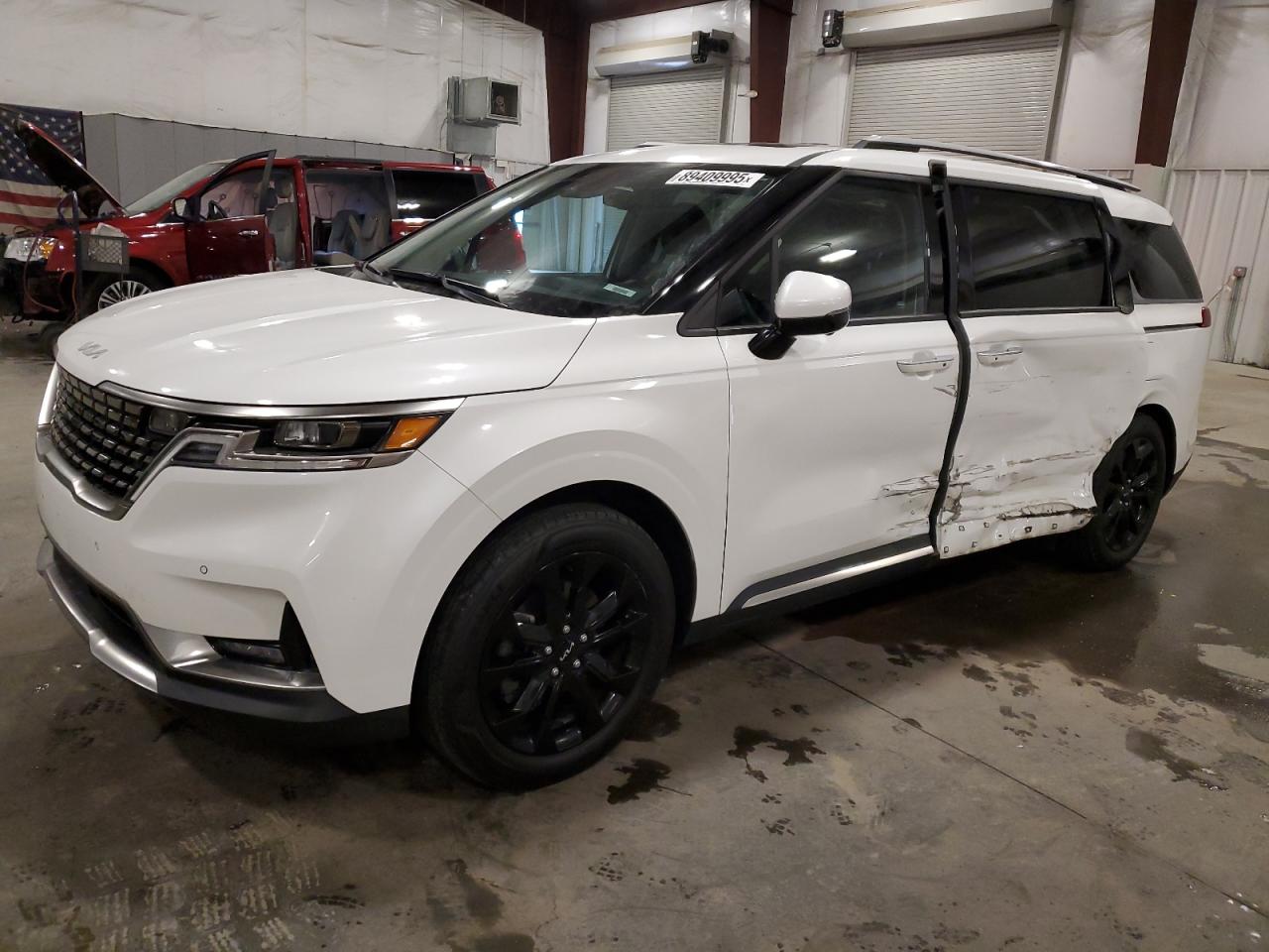 KIA CARNIVAL S 2023