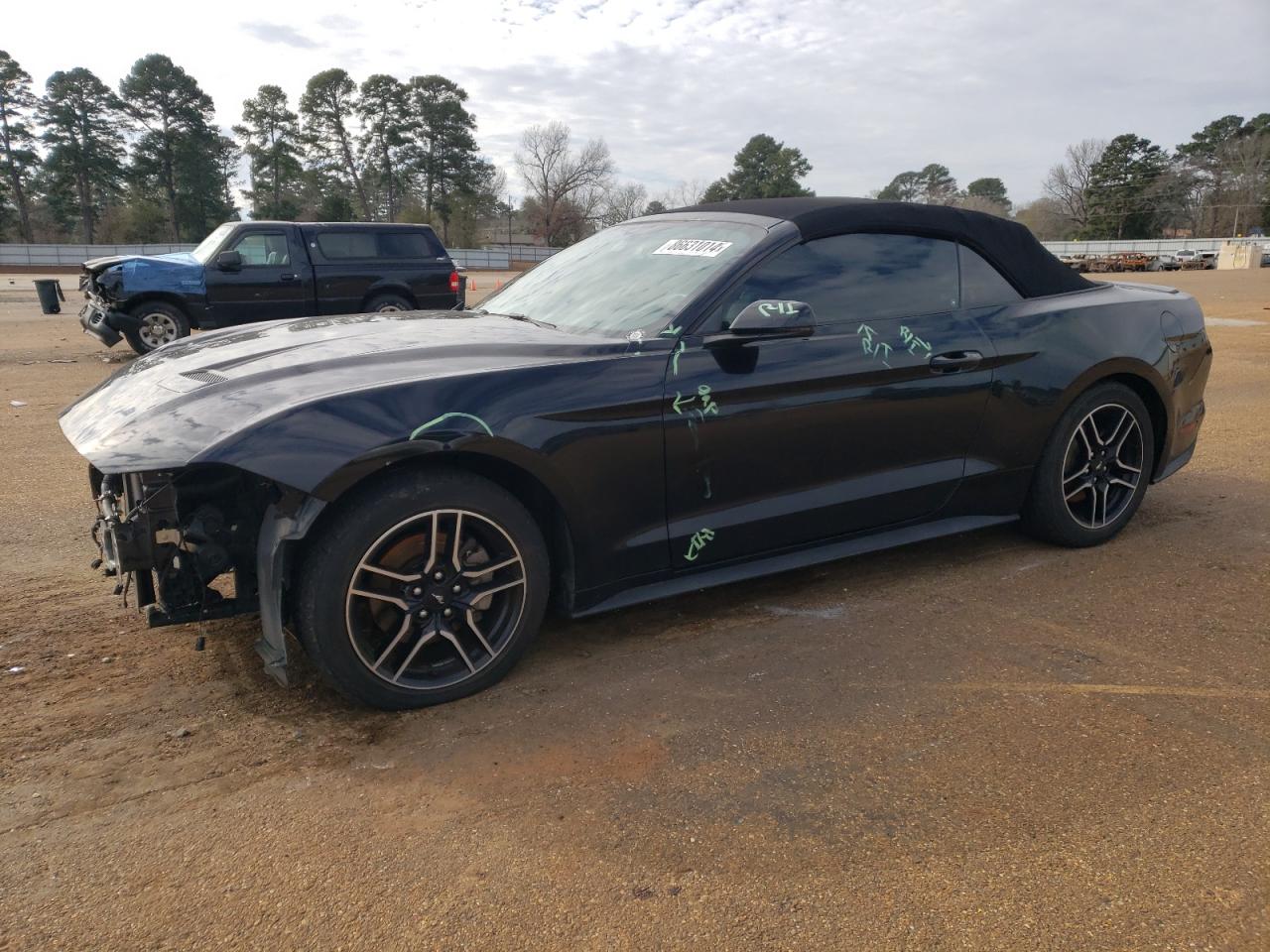 FORD MUSTANG 2020