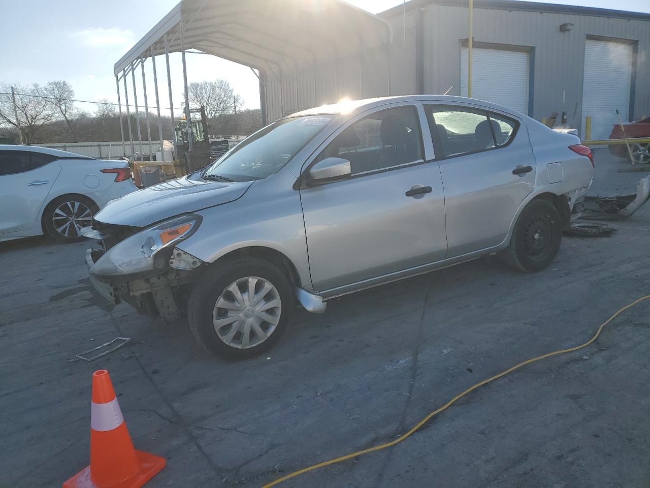 NISSAN VERSA S 2019