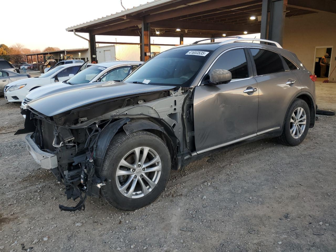 INFINITI FX35 2011
