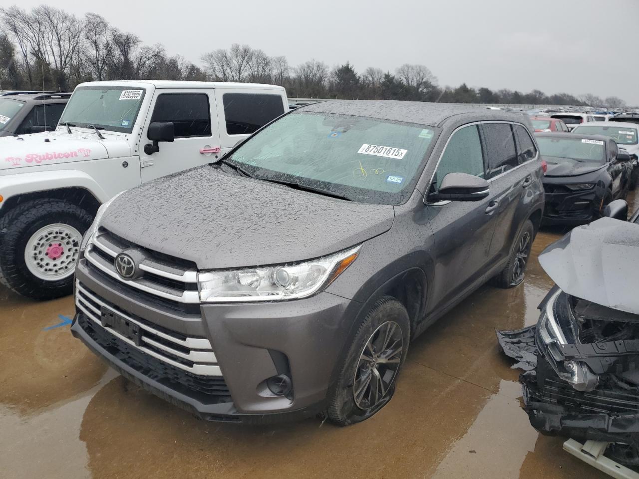 TOYOTA HIGHLANDER 2019