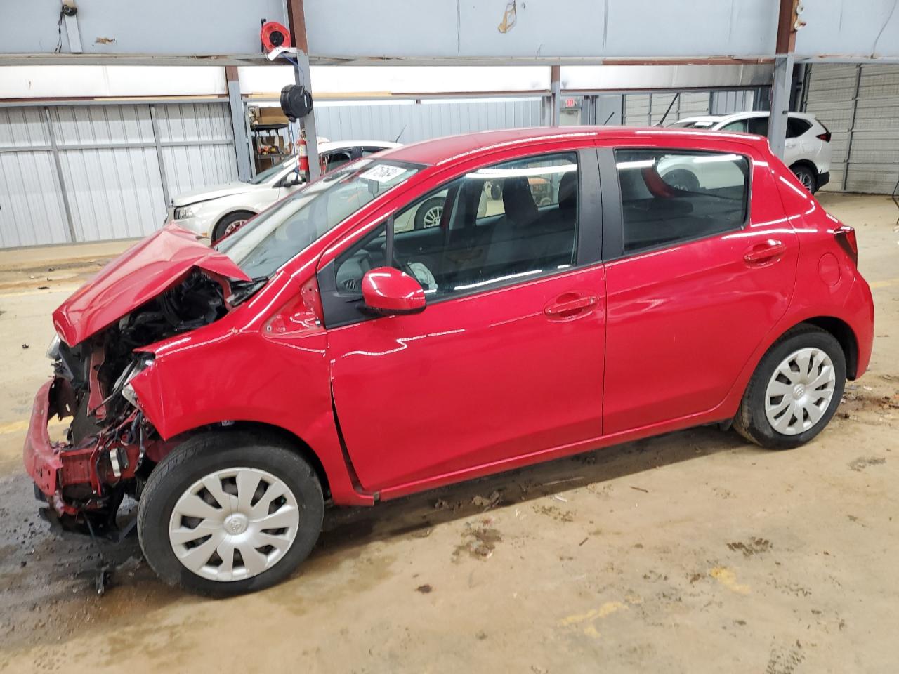 TOYOTA YARIS 2015