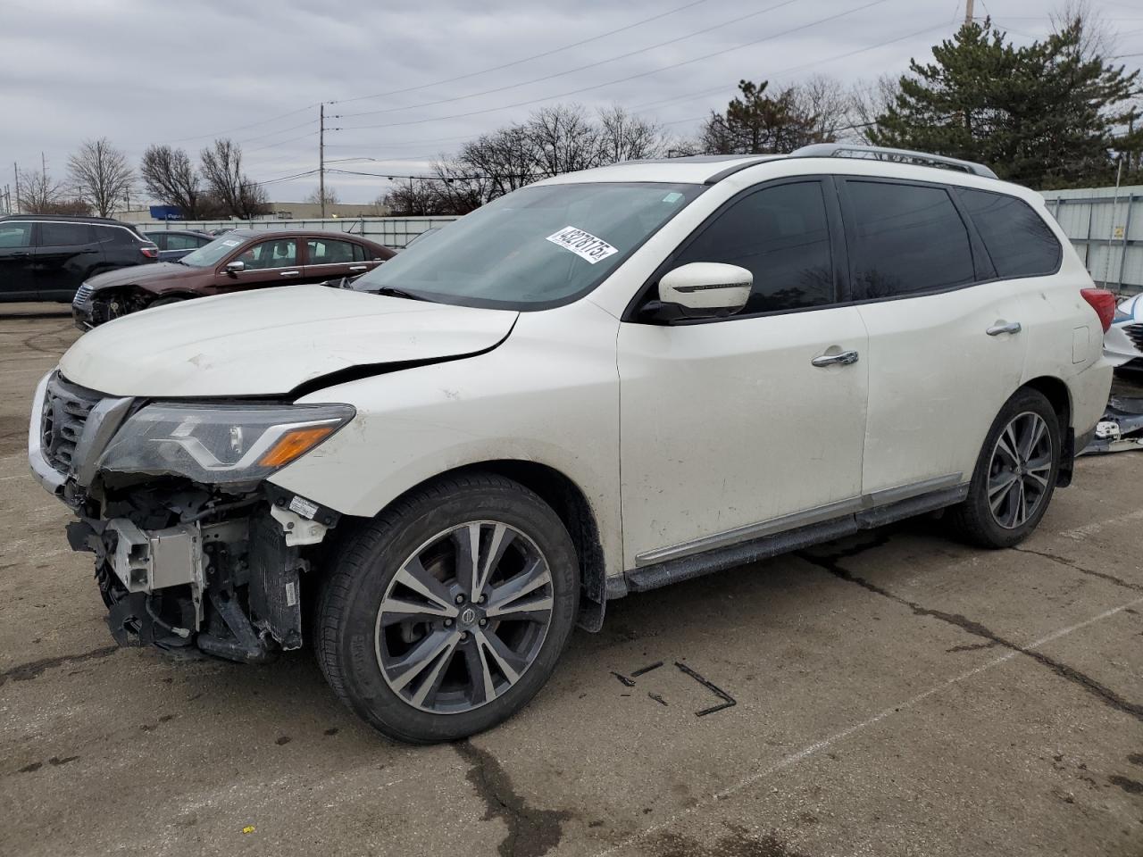 NISSAN PATHFINDER 2020