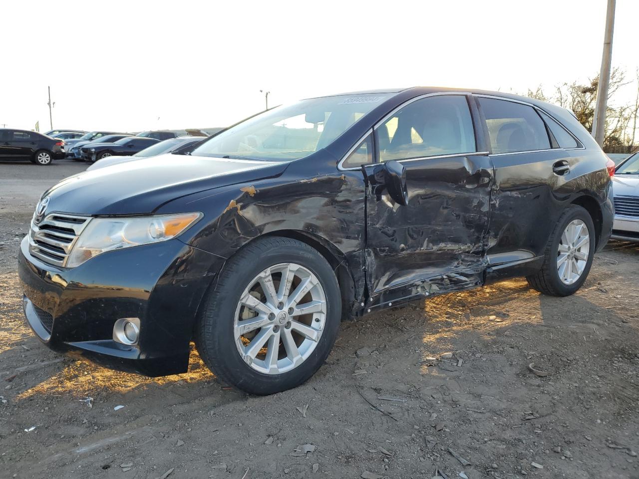 TOYOTA VENZA LE 2012