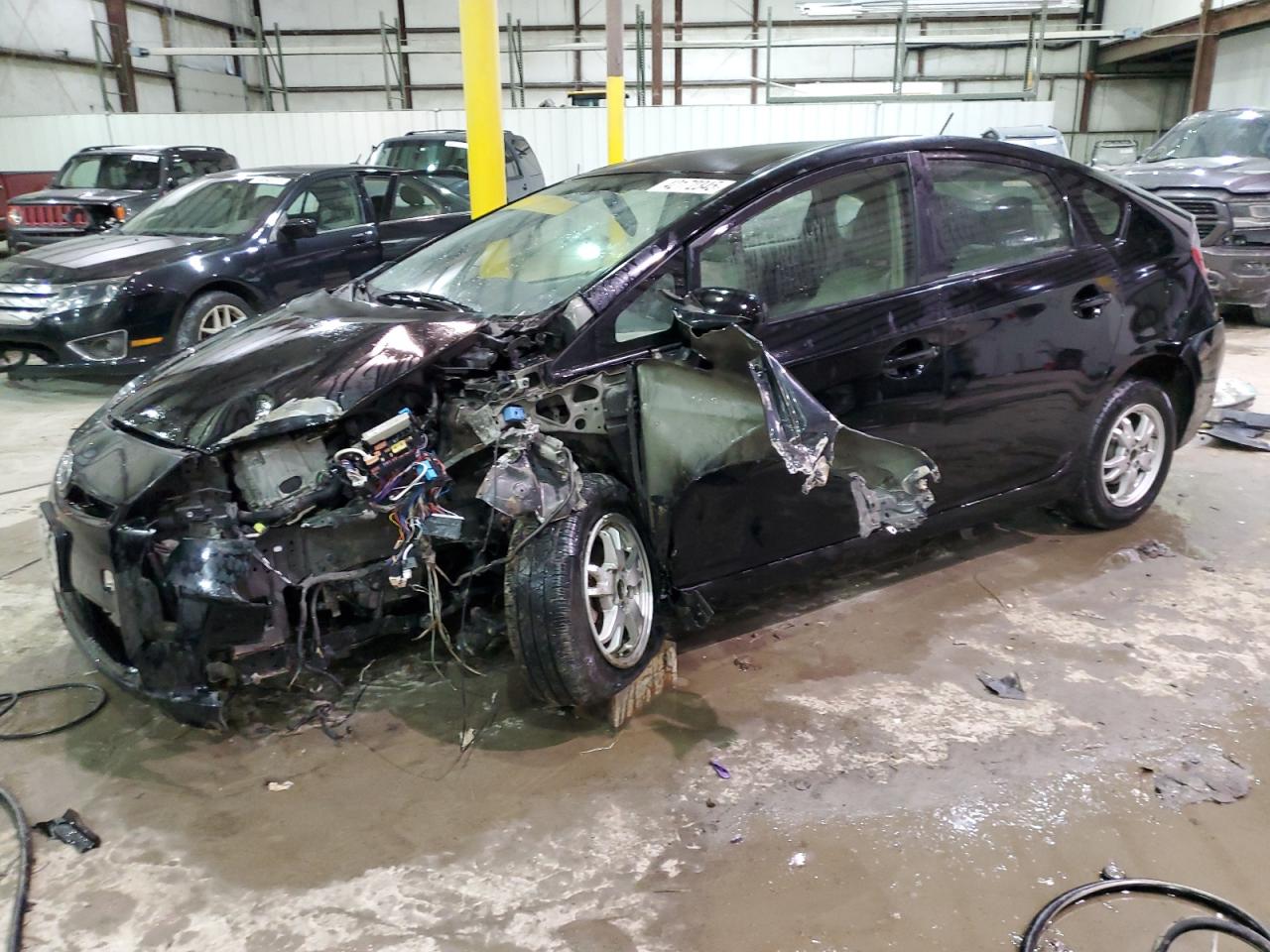 TOYOTA PRIUS 2011
