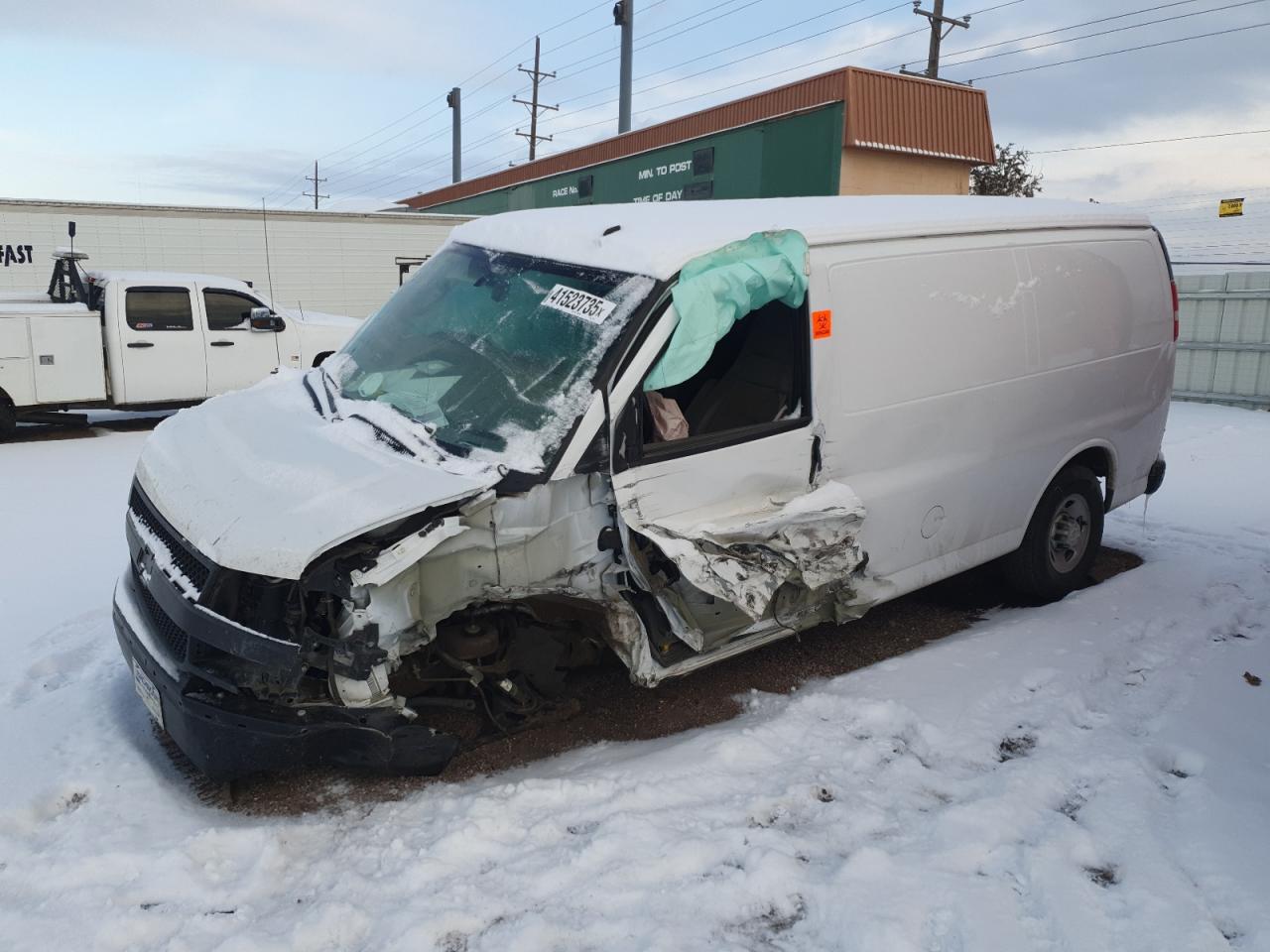 CHEVROLET EXPRESS G2 2023