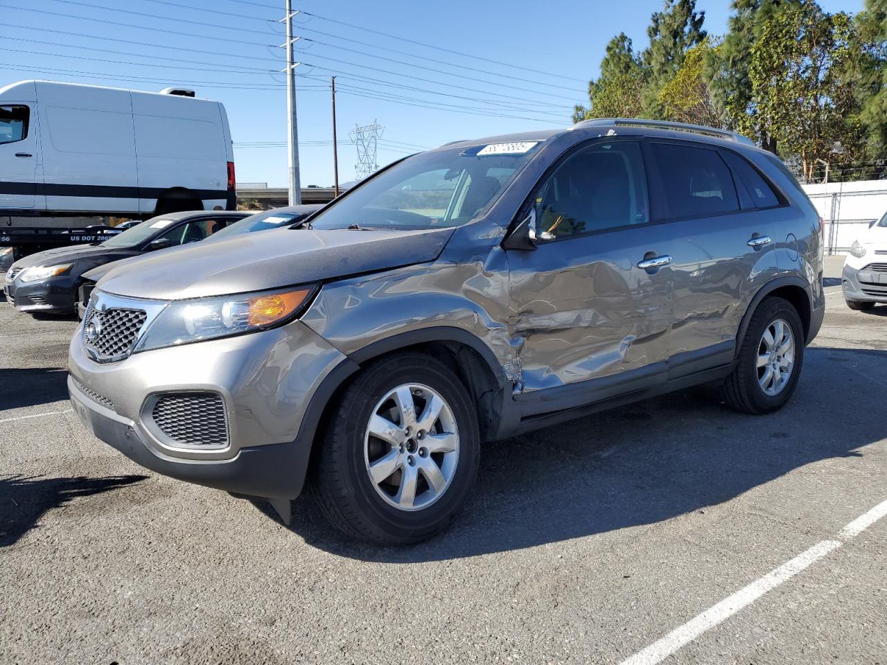 KIA SORENTO LX 2013