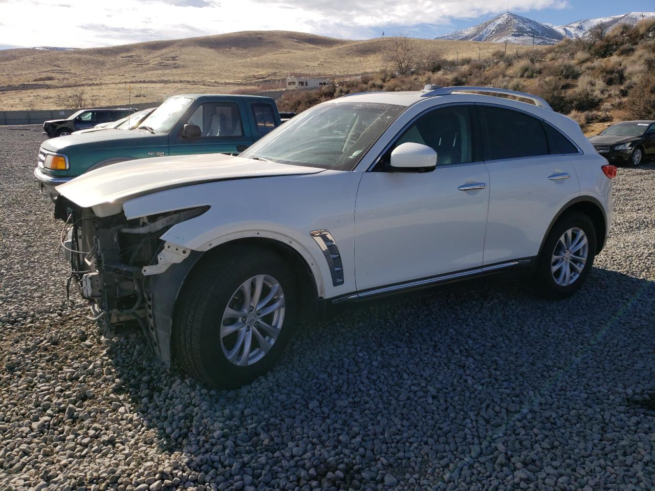 INFINITI FX35 2011
