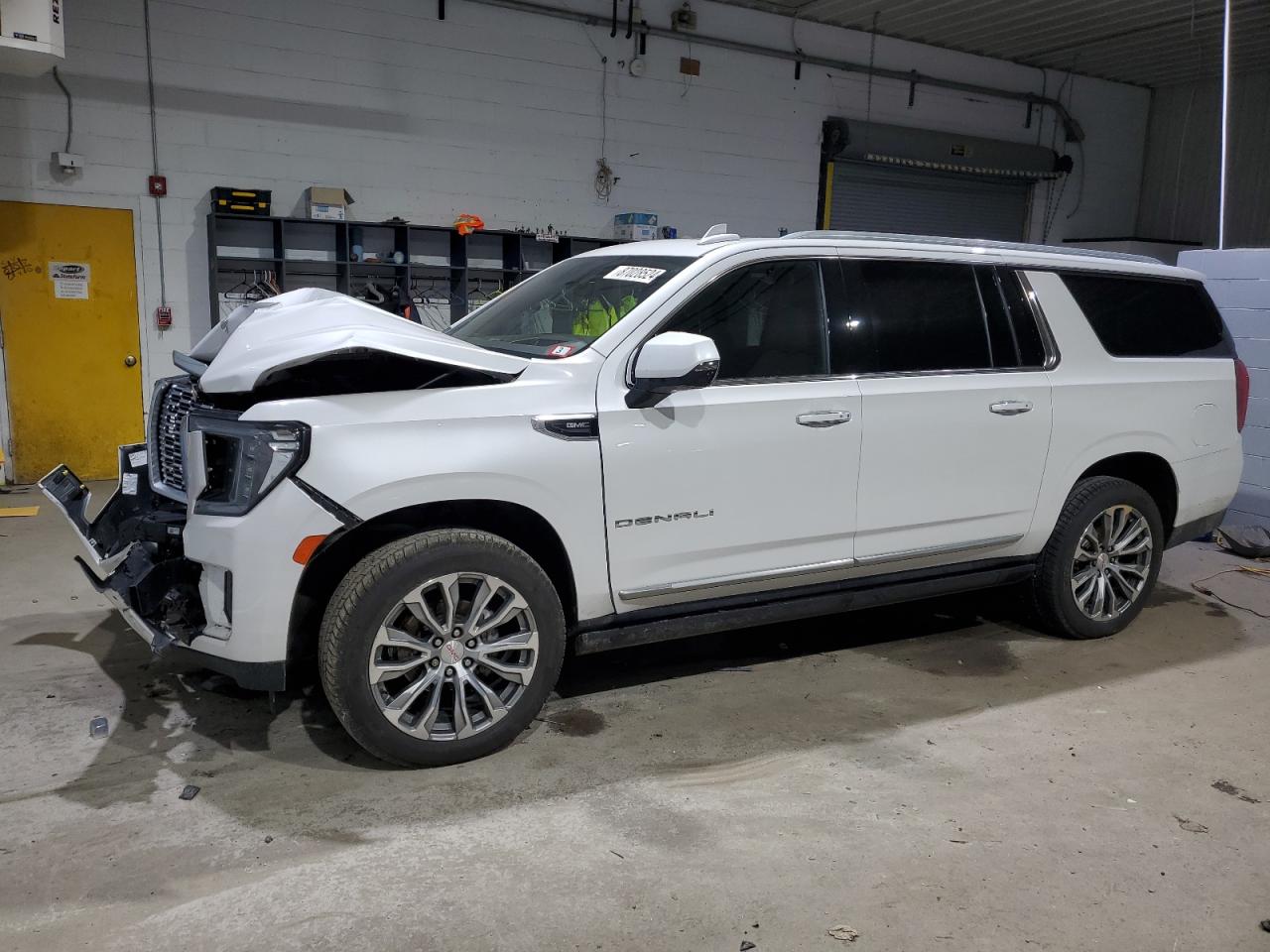 GMC YUKON XL D 2021