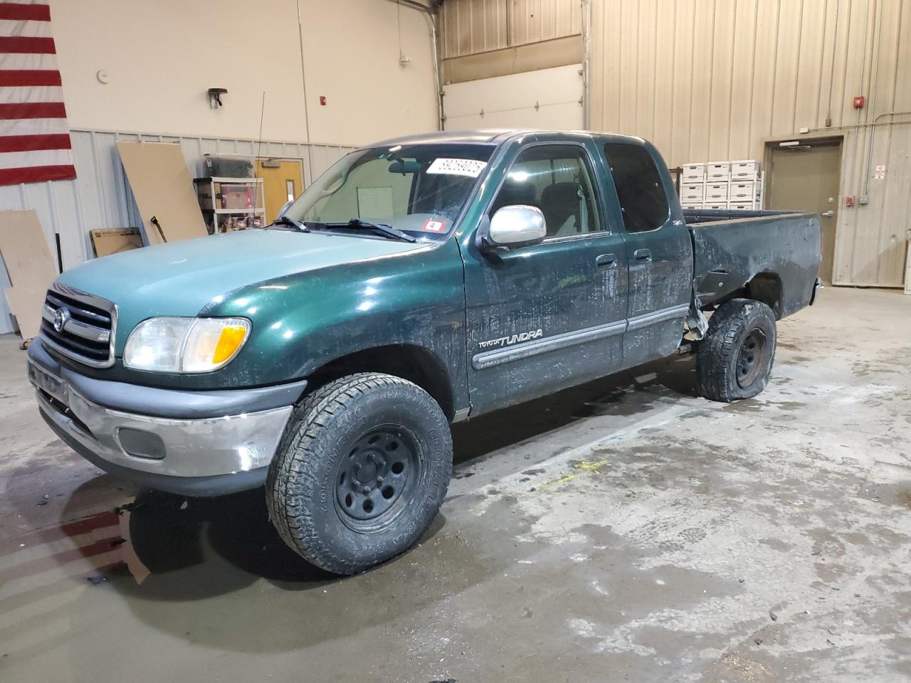 TOYOTA TUNDRA ACC 2001