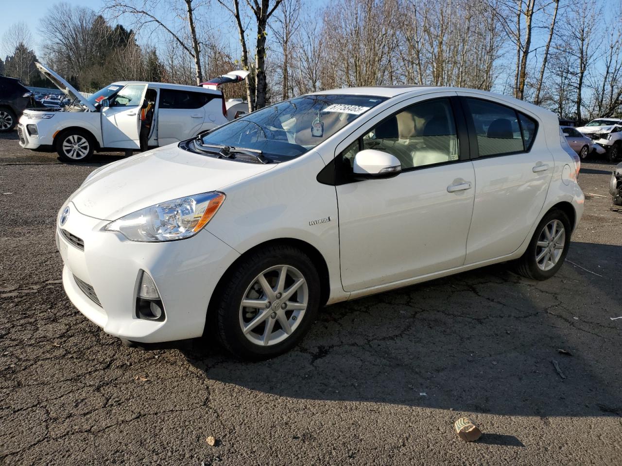 TOYOTA PRIUS C 2012