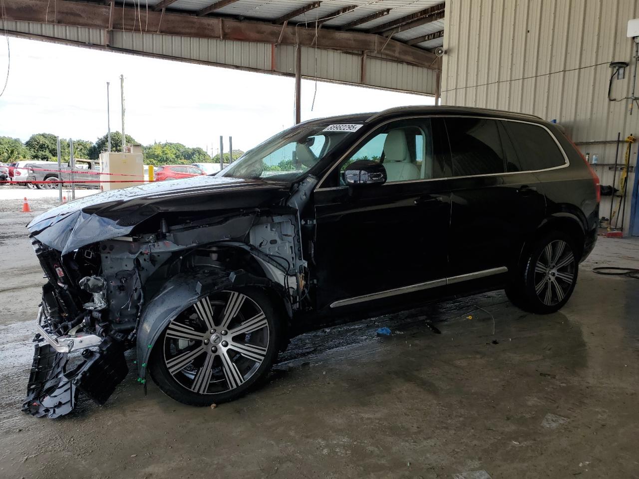 VOLVO XC90 PLUS 2024