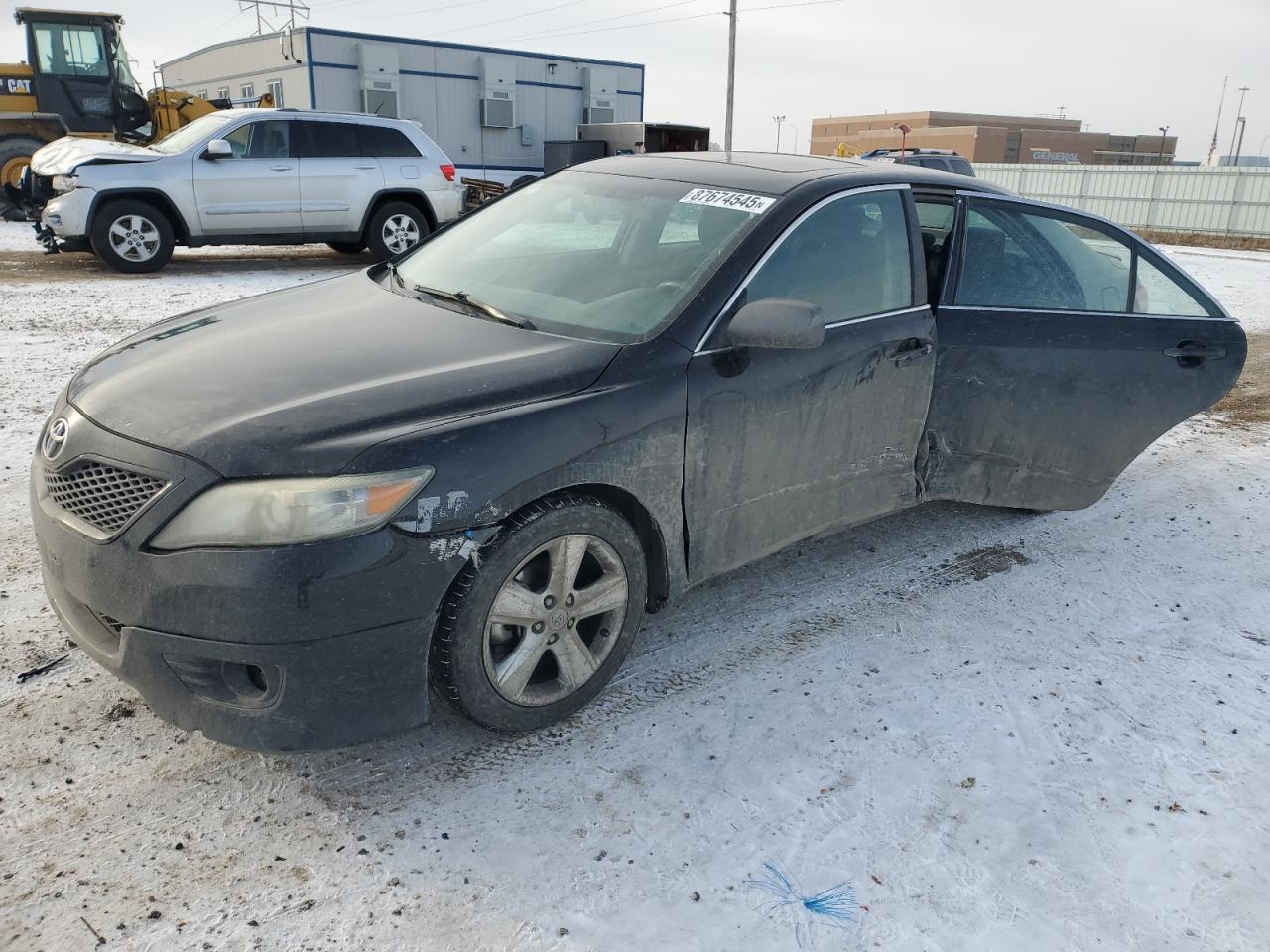 TOYOTA CAMRY BASE 2011