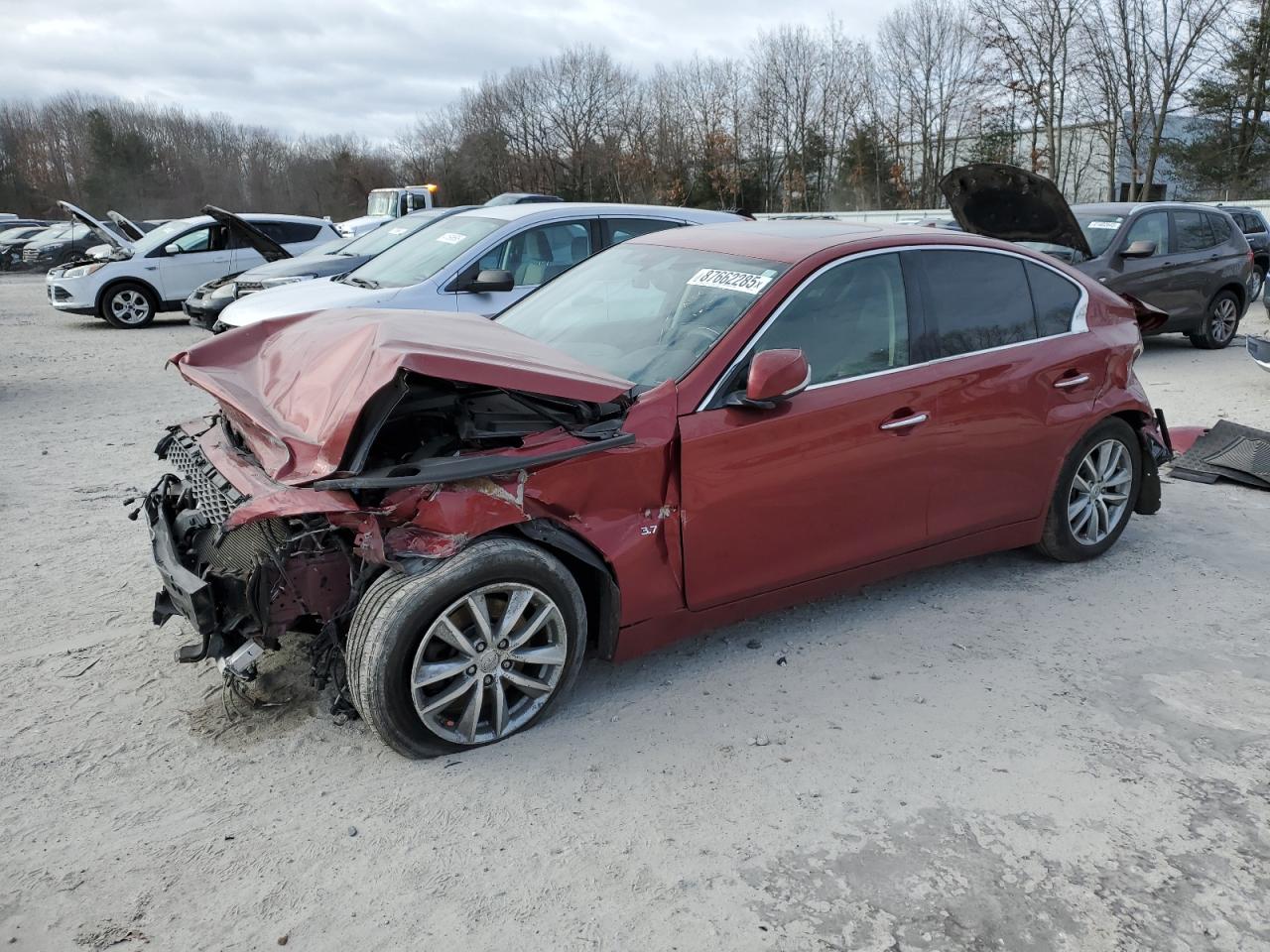 INFINITI Q50 BASE 2014