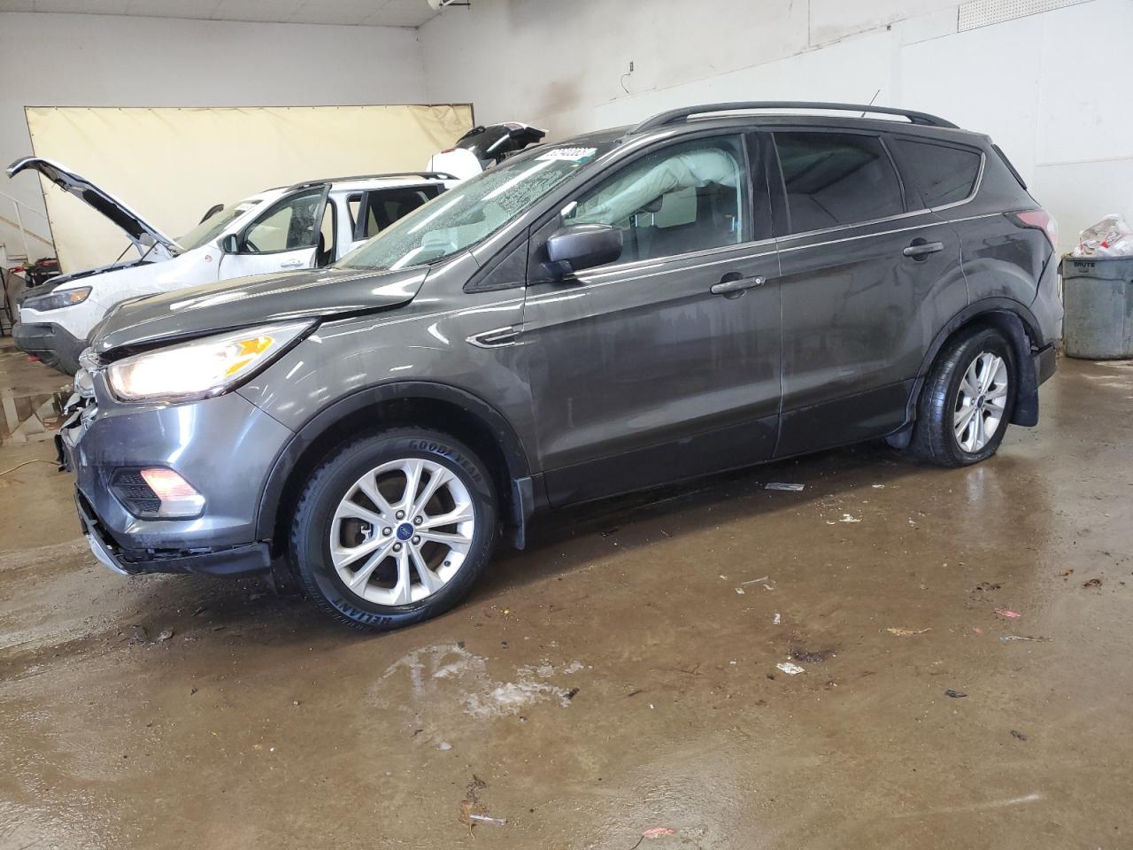 FORD ESCAPE SE 2017