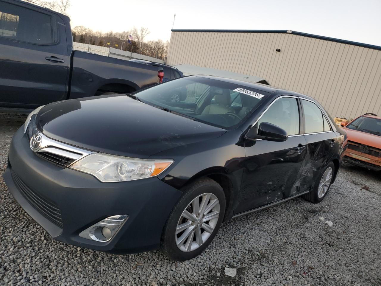 TOYOTA CAMRY BASE 2012
