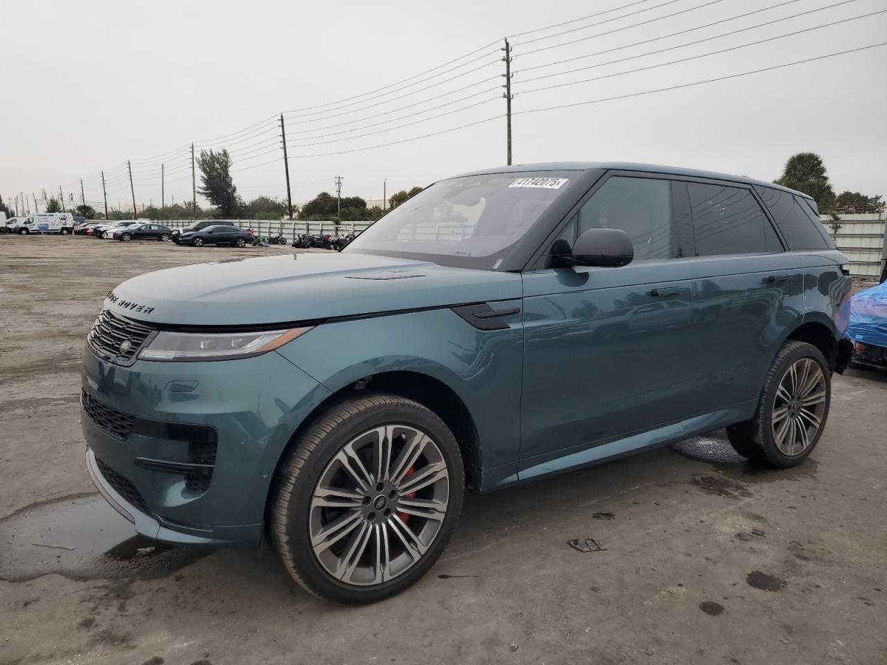 LAND ROVER RANGE ROVE 2023