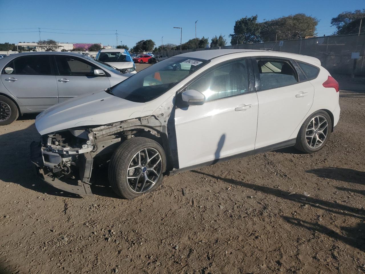 FORD FOCUS SE 2016