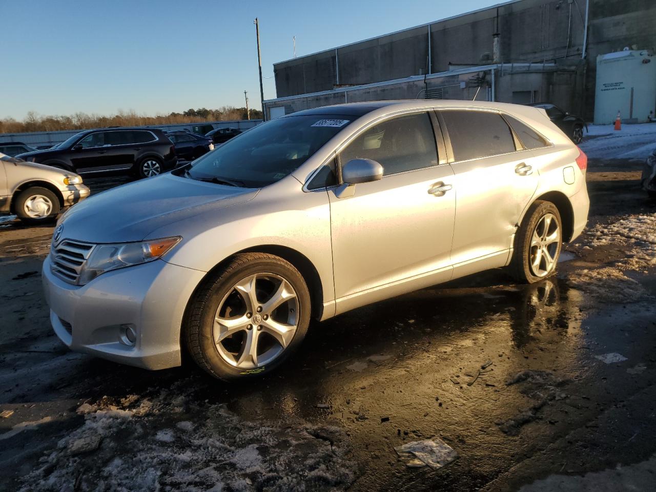 TOYOTA VENZA 2011
