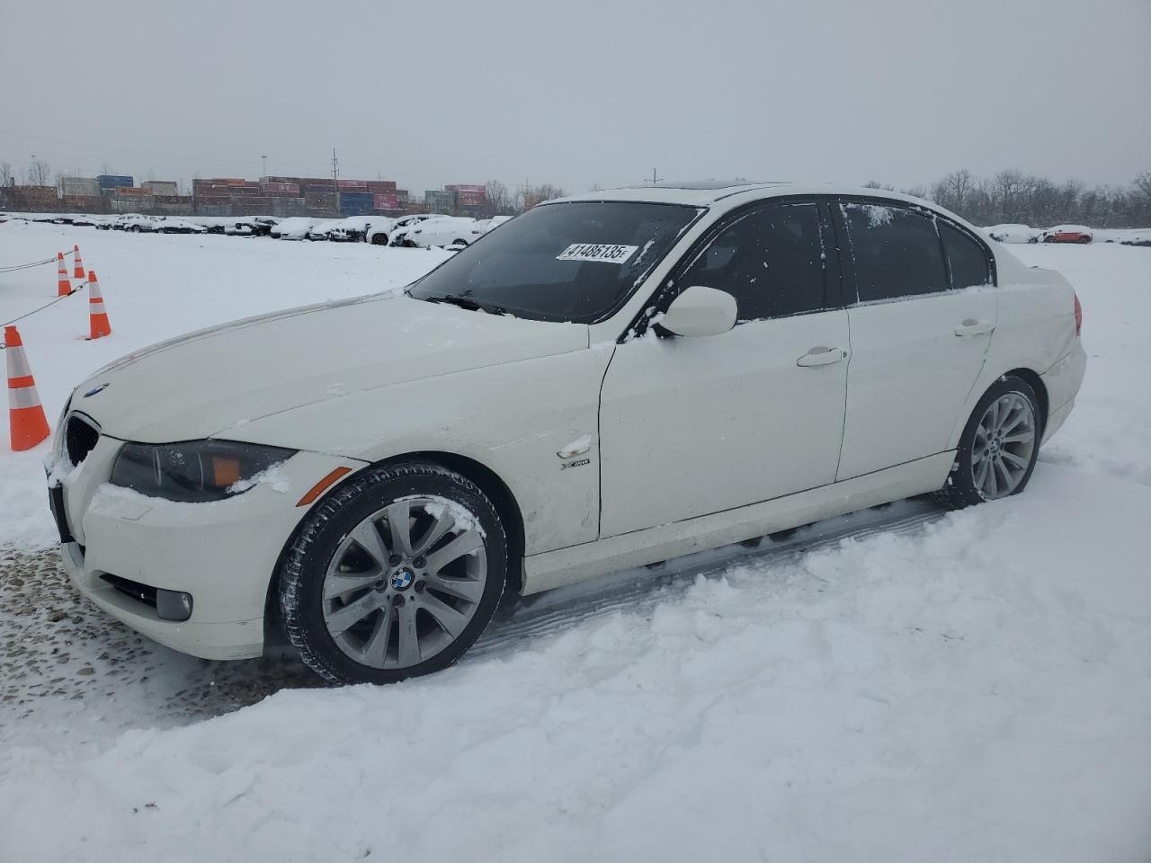 BMW 328 XI SUL 2011