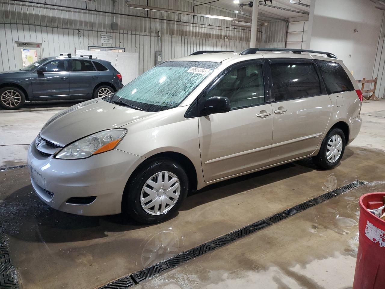 TOYOTA SIENNA CE 2007